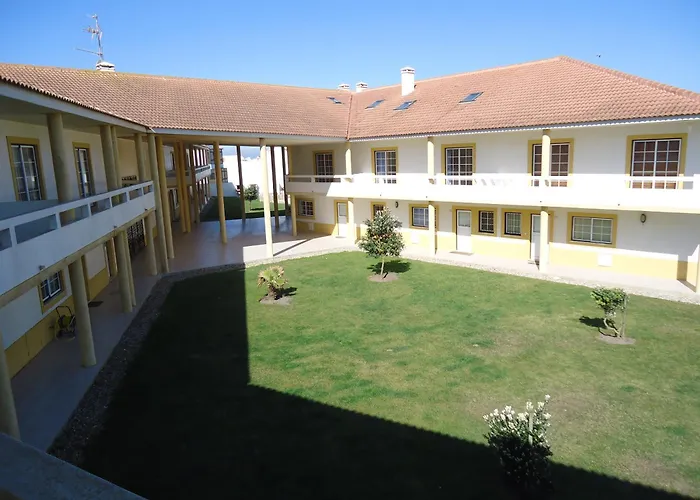 בית נופש Casa Do *